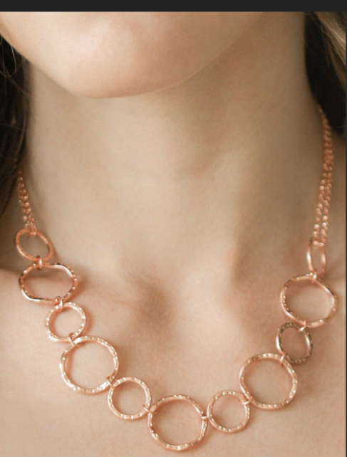 Circus Show Copper Shiny Necklace