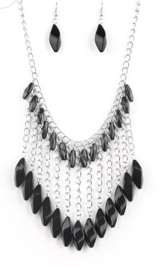 Ventures Vibes Green Necklace