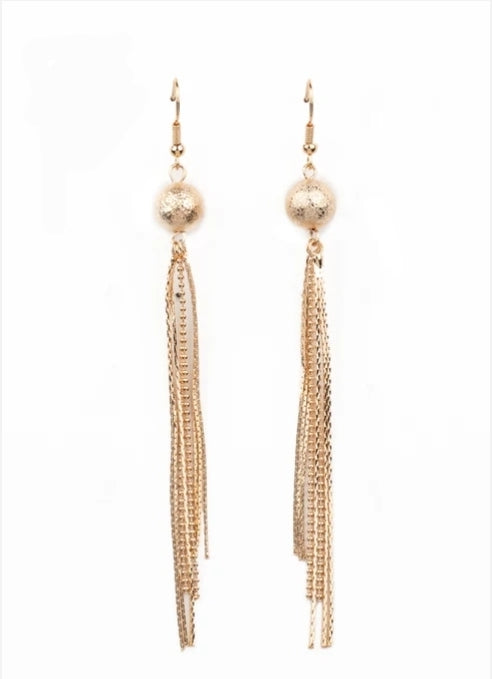 SLEEK-ing Revenge Gold Earring