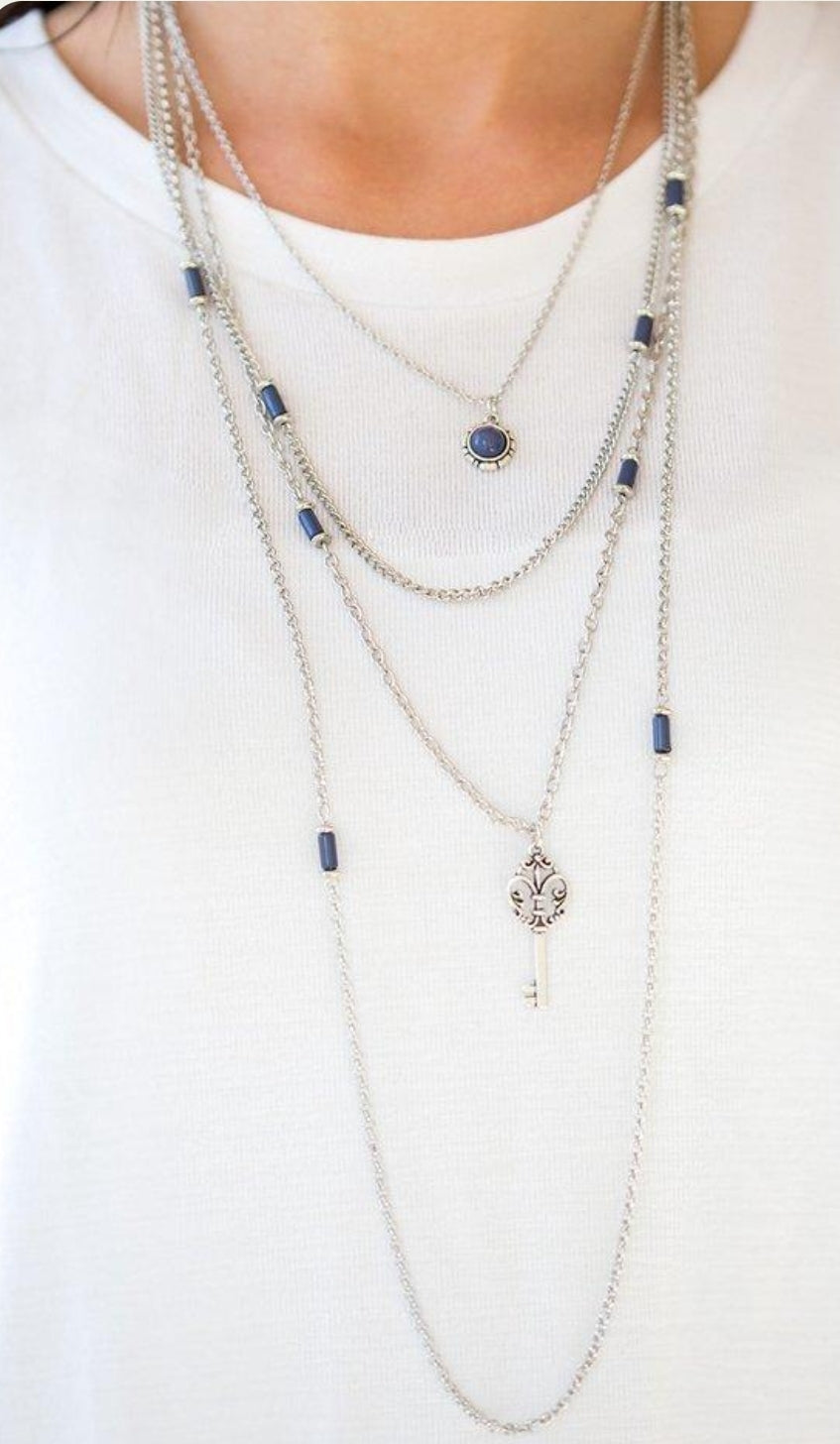 Key Keynote Blue Necklace