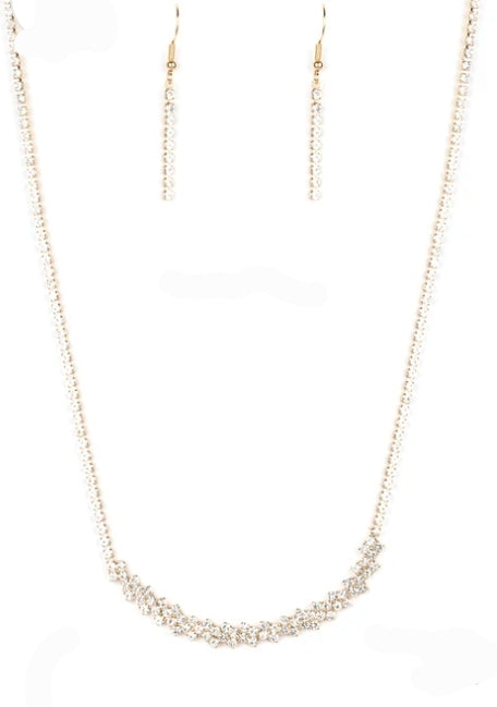 Glamour Glow White Necklace