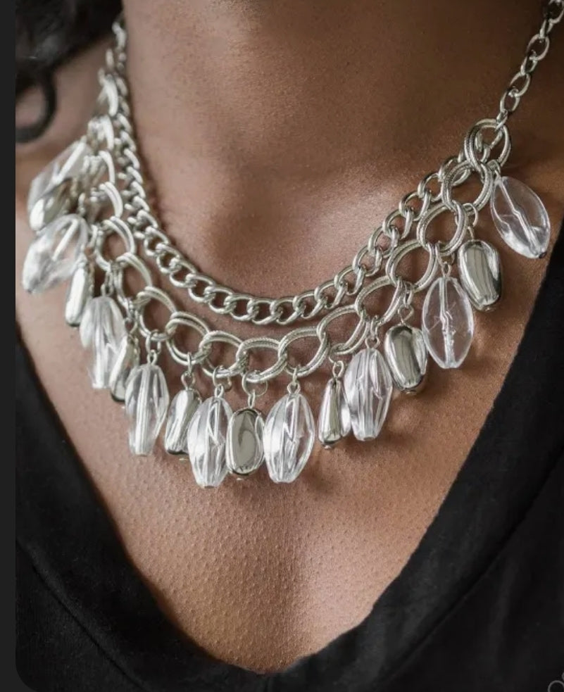 Spring Daydream White Necklace