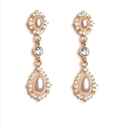 All GLOWING Gold Post Earring