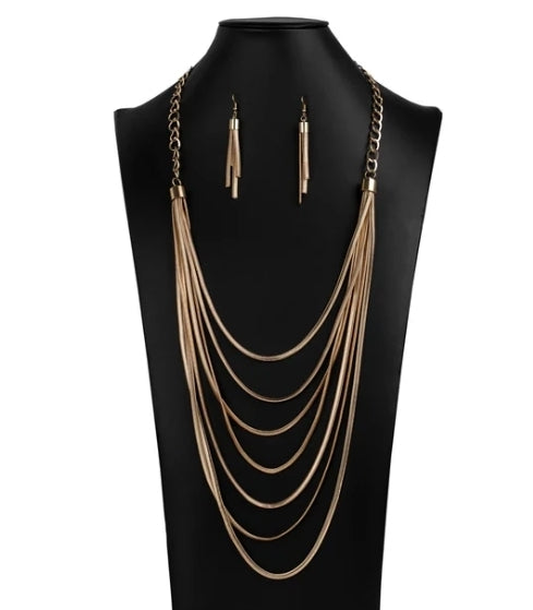 Commanding Exclusive Piece