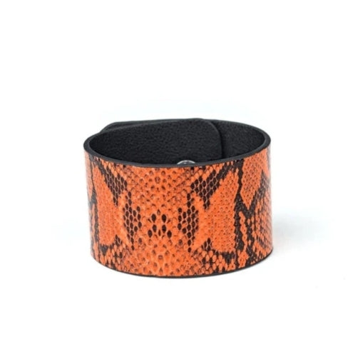 It's JUNGLE Out There Orange Bracelet