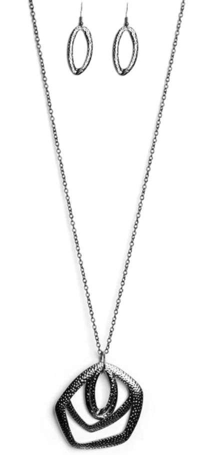 Urban Artisan Black Necklace