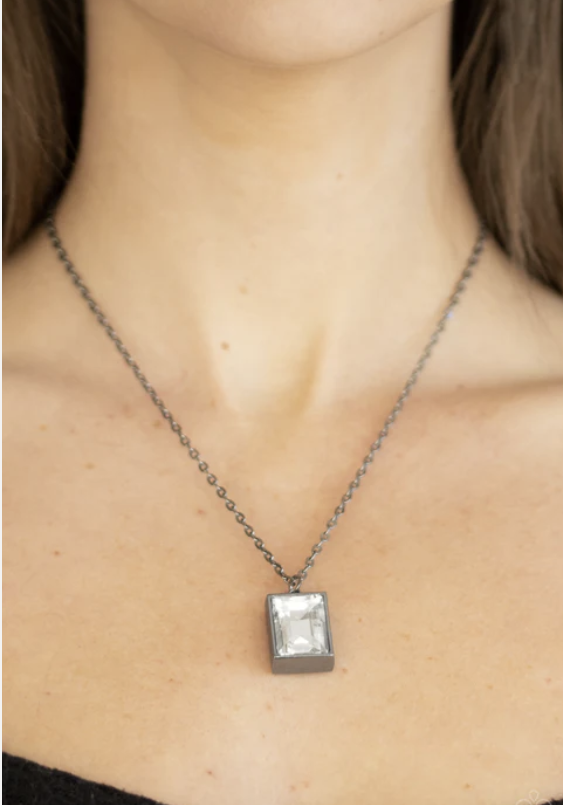 Pro Edge Black Necklace