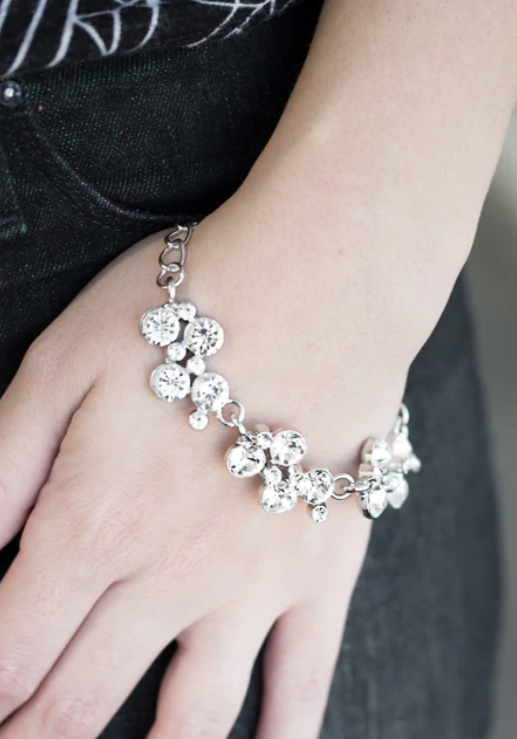 Old Hollywood White Bracelet