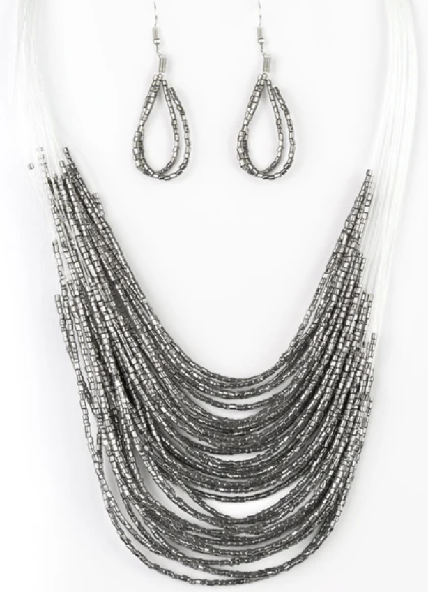 Catwalk Queen Necklace