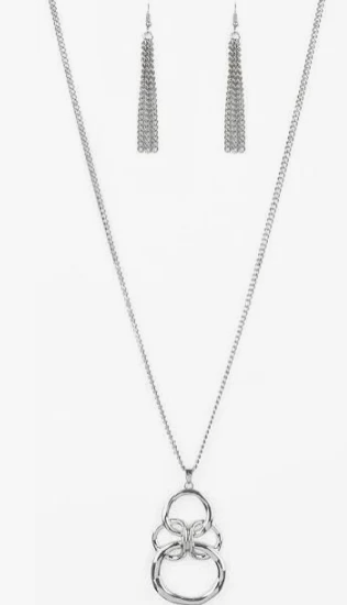 Courageous Contour Silver Necklace
