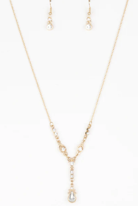 Diva Dazzle Gold Necklace