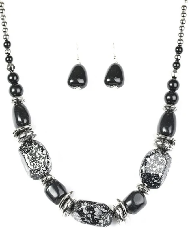 In Good Glazes Black Necklace