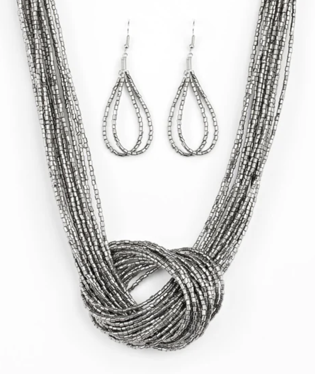 Knotted Knockout Necklace