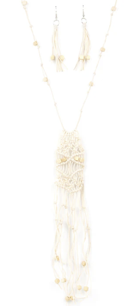Macrame Majesty White Necklace