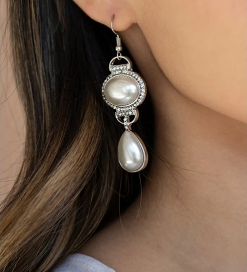 Icy Shimmer White Earring