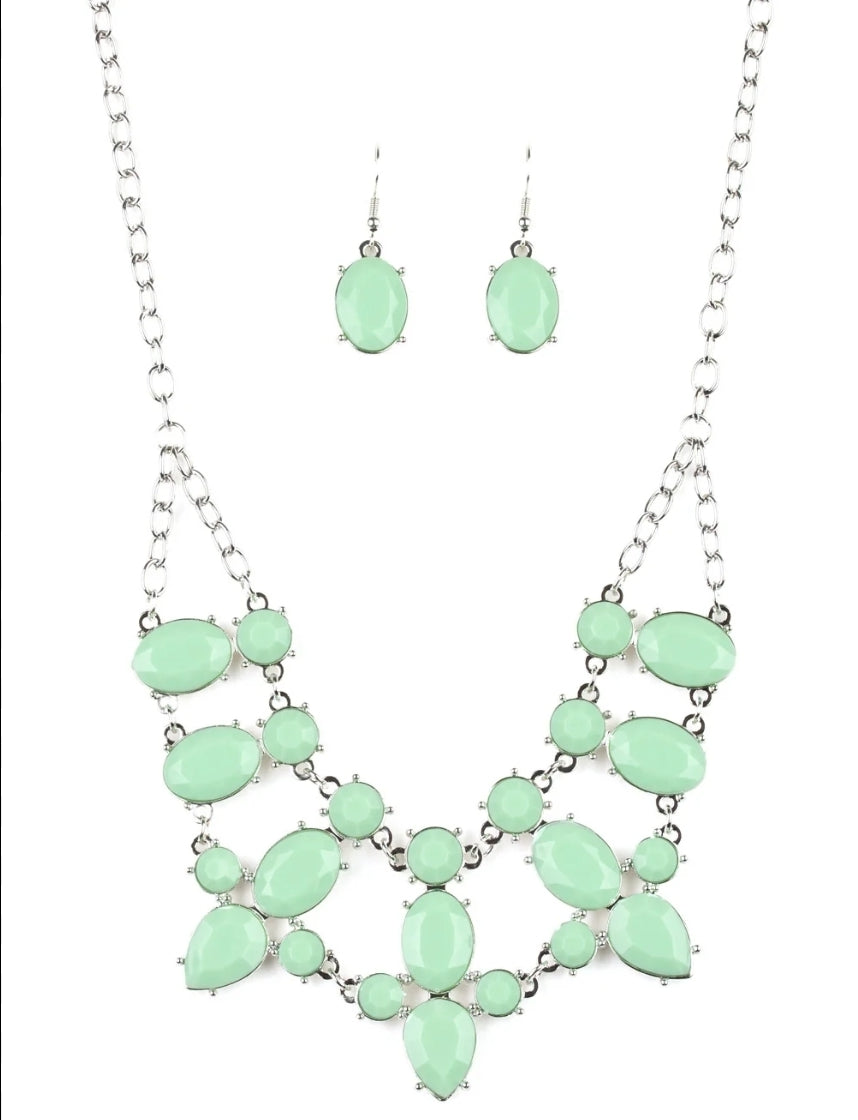 Goddess Glow Black Necklace