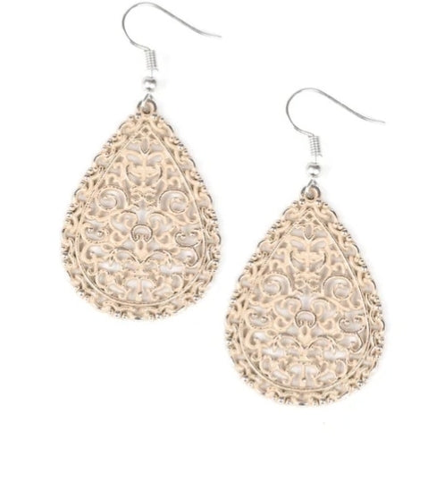 Indy Idol Brown Earring