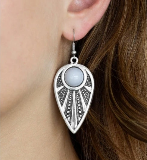 Take a Walkabout Silver Earring