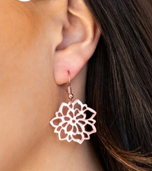 Darling Dahlia Copper Earring