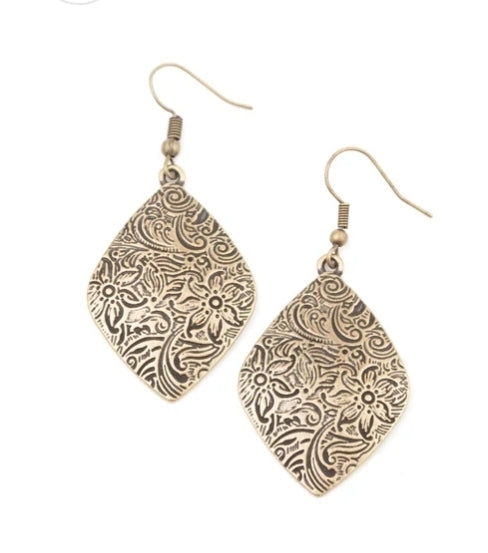 Flauntable Florals Brass Earring