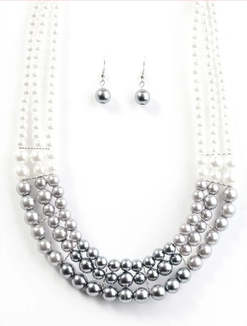 Lady in Waiting Silver Necklace