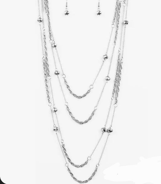 Open for Opulence Silver Necklace