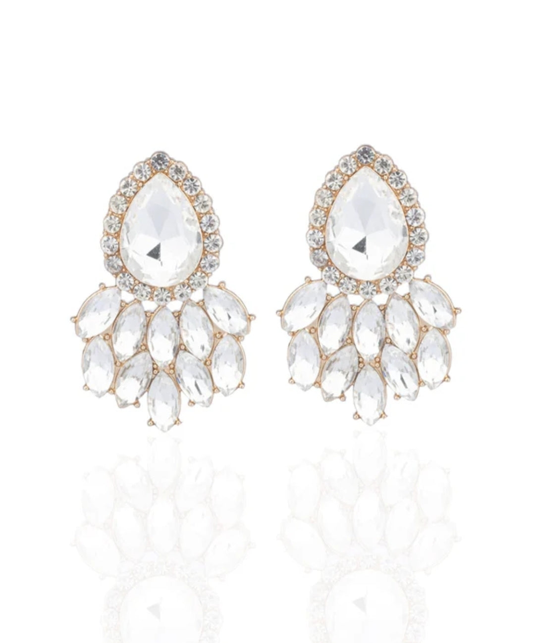 A Breath of Fresh HEIR Gold Post Earring