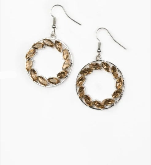 Global Glow Brown Earring