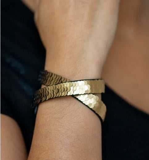 Under The SEQUINS Gold Urban Bracelet