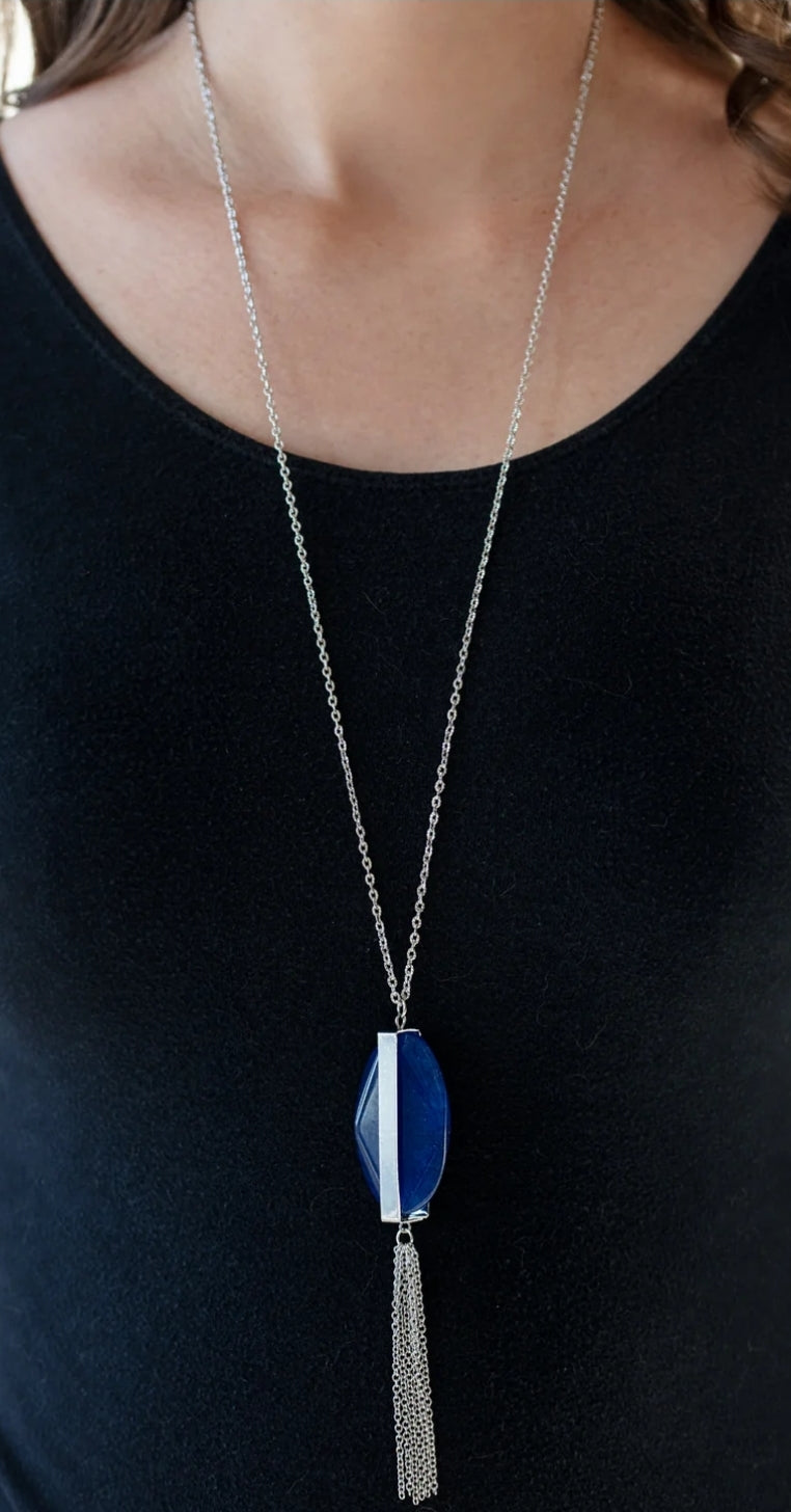 Tranquility Trend Blue Necklace