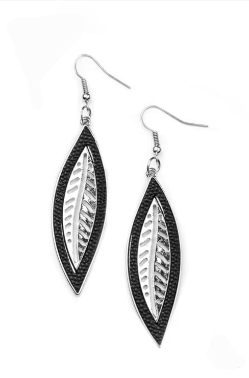Leather Lagoon Black Earring
