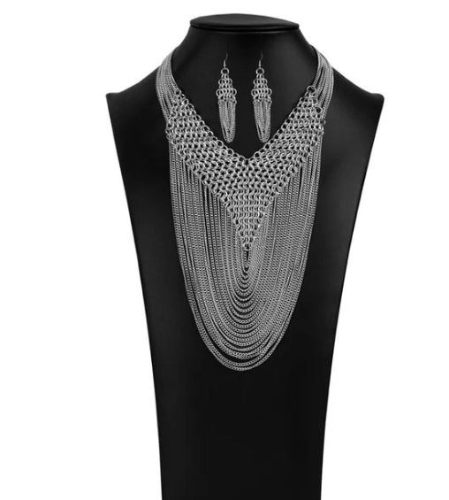 Defiant Exclusive Piece