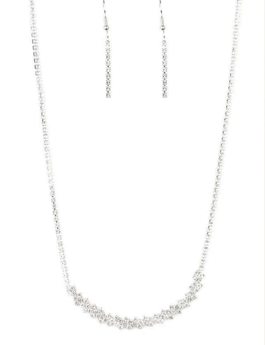 Glamour Glow White Necklace