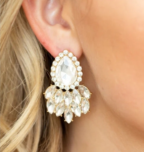A Breath of Fresh HEIR Gold Post Earring