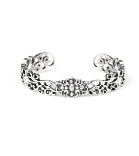 Victorian Vines White Bracelet
