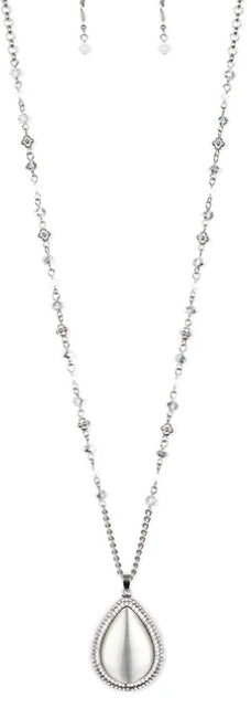 Fashion Flaunt Purple Necklace