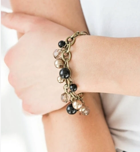 Grit and Glamour Bracelet Black
