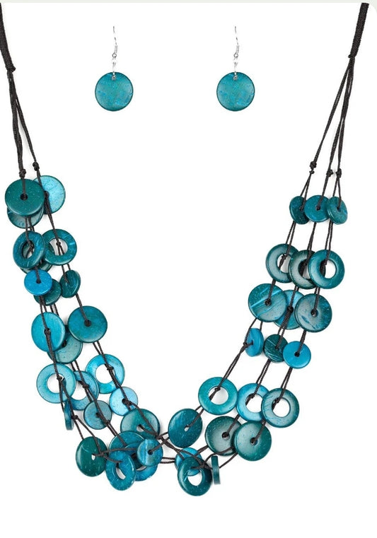 Wonderfully Walla Blue Necklace