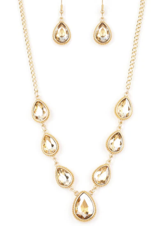 Socialite Social White Necklace