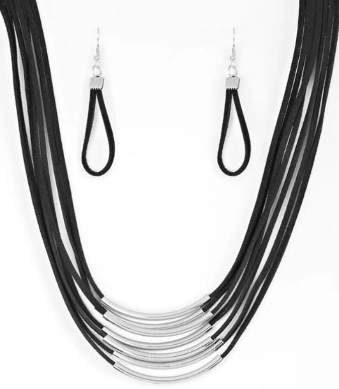 Walk The Walkabout Gold Necklace